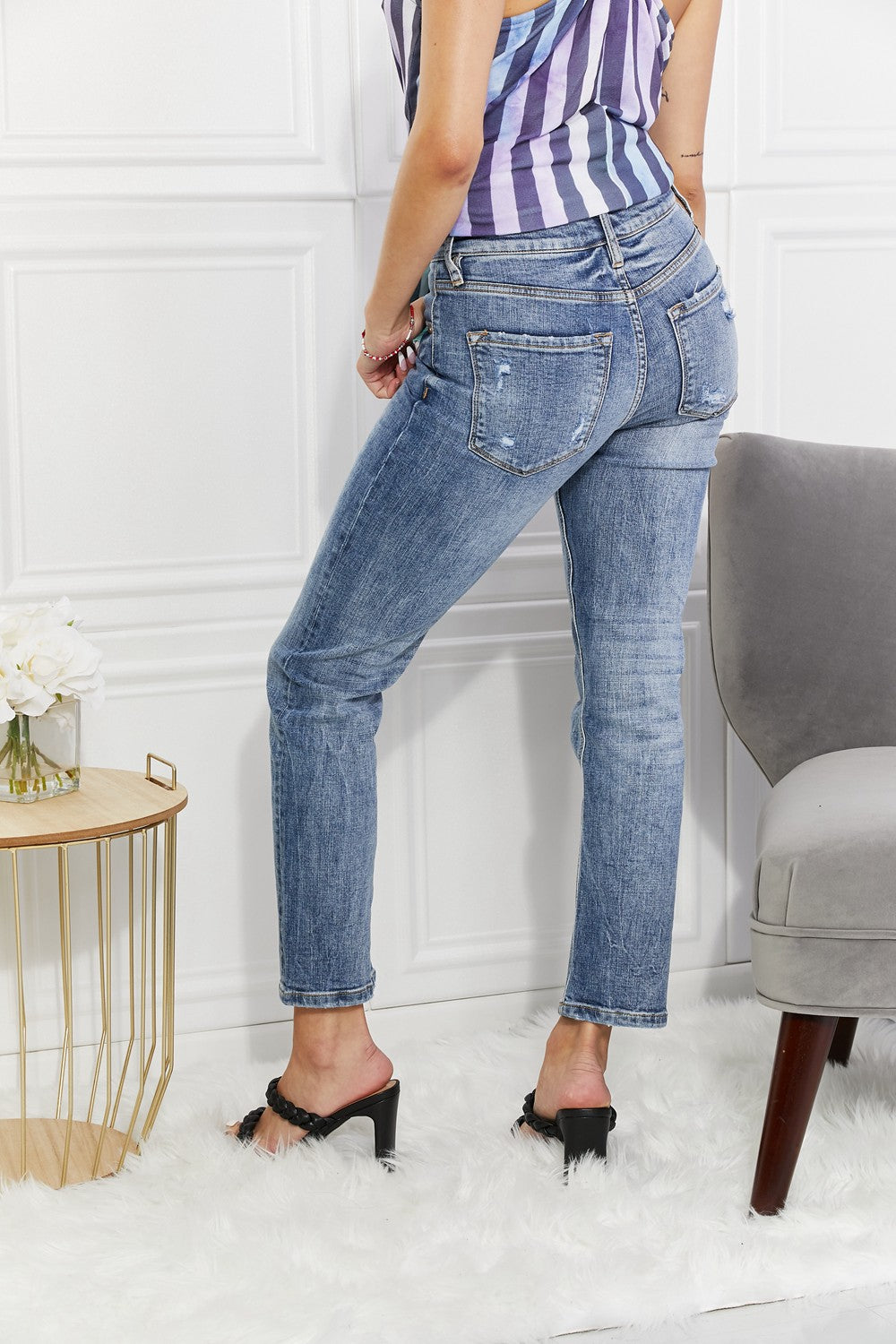 Amara High Rise Slim Straight Jeans (9-22W)